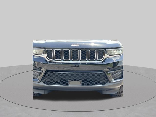 2026 Jeep Grand Cherokee Laredo X