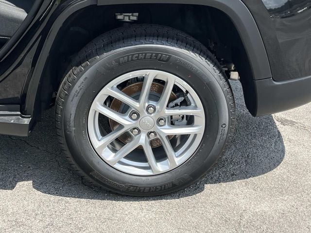 2026 Jeep Grand Cherokee Laredo X