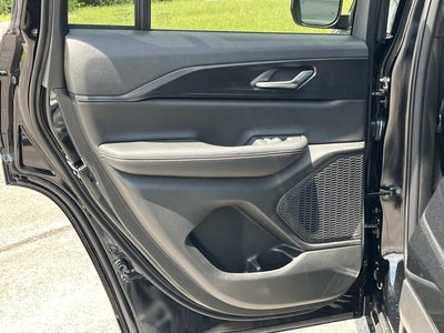2026 Jeep Grand Cherokee Laredo X