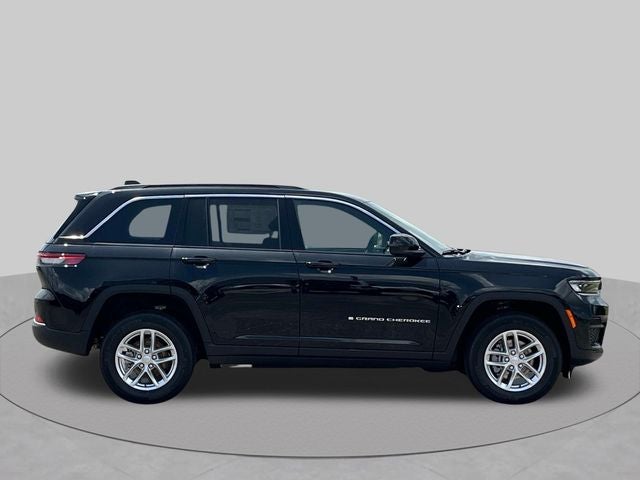 2026 Jeep Grand Cherokee Laredo X