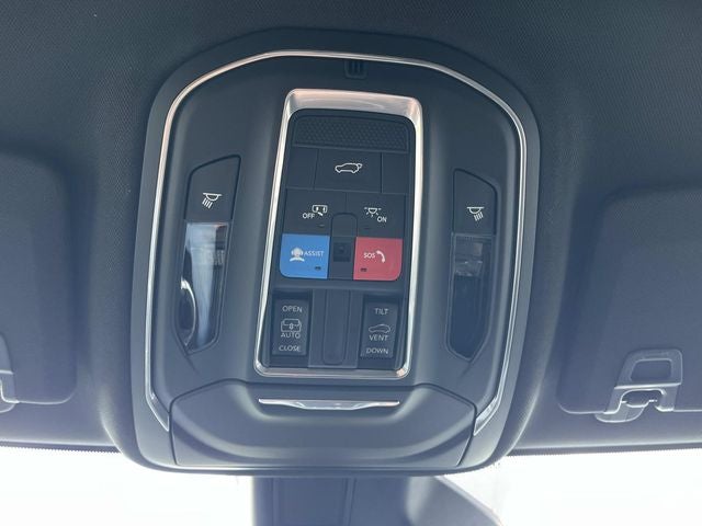 2026 Jeep Grand Cherokee Laredo X