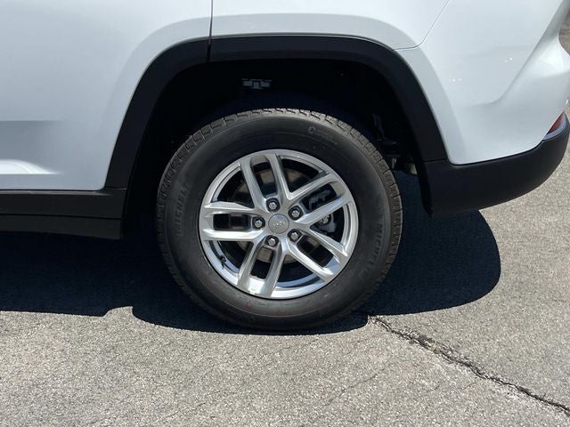 2026 Jeep Grand Cherokee Laredo X