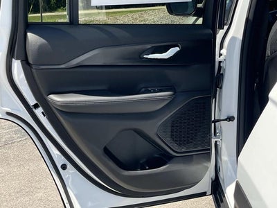 2026 Jeep Grand Cherokee Laredo X