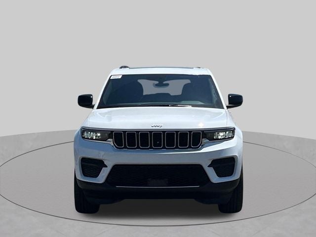 2026 Jeep Grand Cherokee Laredo X