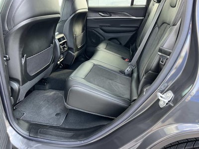 2026 Jeep Grand Cherokee Altitude