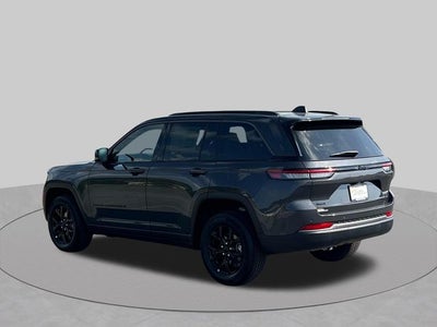 2026 Jeep Grand Cherokee Altitude