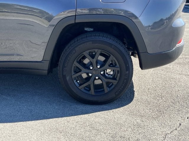 2026 Jeep Grand Cherokee Altitude
