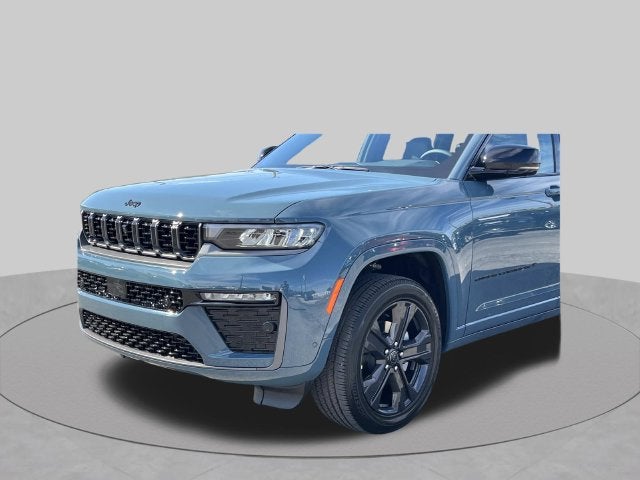 2027 Jeep Grand Cherokee Limited Reserve
