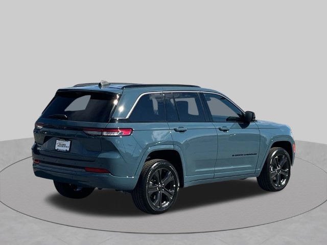 2027 Jeep Grand Cherokee Limited Reserve
