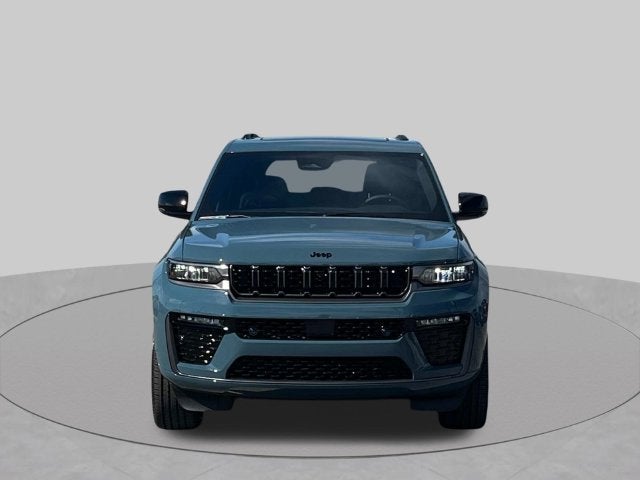 2027 Jeep Grand Cherokee Limited Reserve