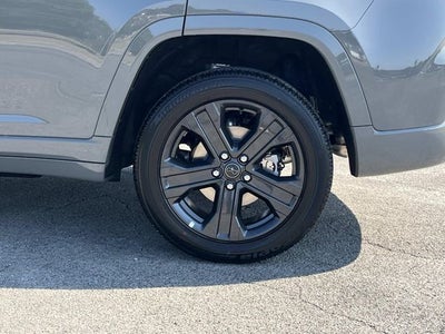 2027 Jeep Grand Cherokee Limited Reserve