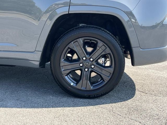 2027 Jeep Grand Cherokee Limited Reserve