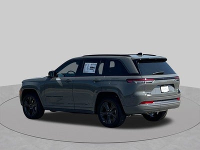 2027 Jeep Grand Cherokee Limited Reserve