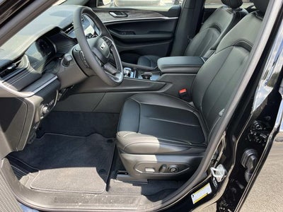2027 Jeep Grand Cherokee Limited