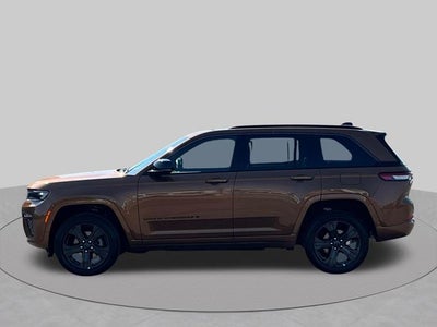 2027 Jeep Grand Cherokee Limited Reserve