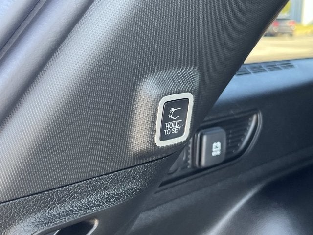2027 Jeep Grand Cherokee Limited Reserve