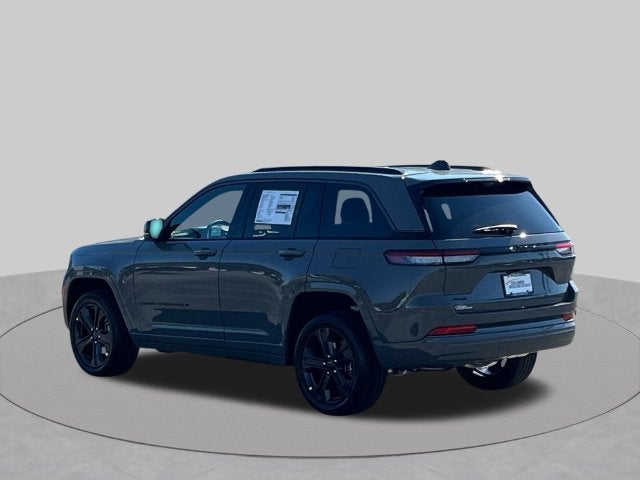 2027 Jeep Grand Cherokee Limited Reserve