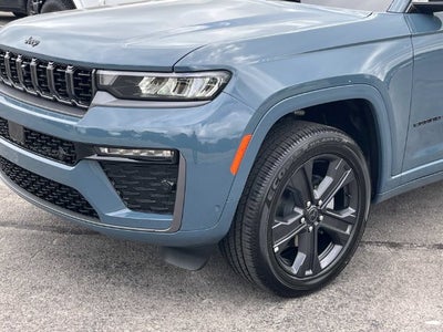 2027 Jeep Grand Cherokee Limited Reserve