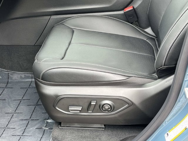 2027 Jeep Grand Cherokee Limited Reserve