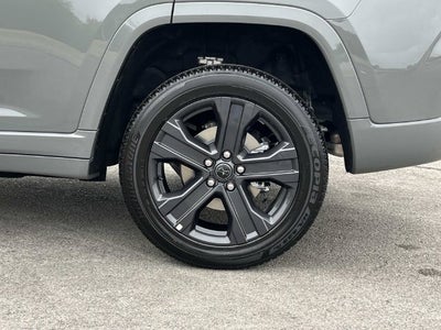 2027 Jeep Grand Cherokee Limited Reserve