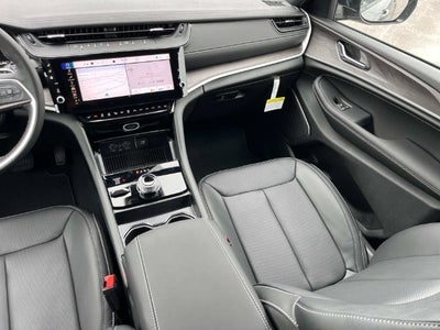 2027 Jeep Grand Cherokee Limited Reserve
