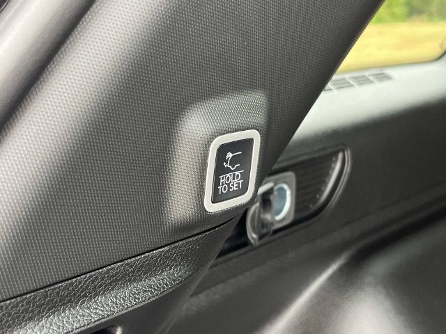 2027 Jeep Grand Cherokee Limited Reserve