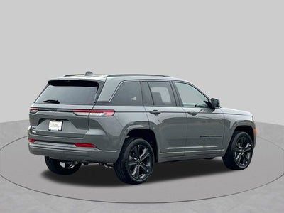 2027 Jeep Grand Cherokee Limited Reserve