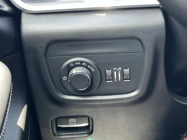 2026 Jeep Grand Cherokee L Laredo X