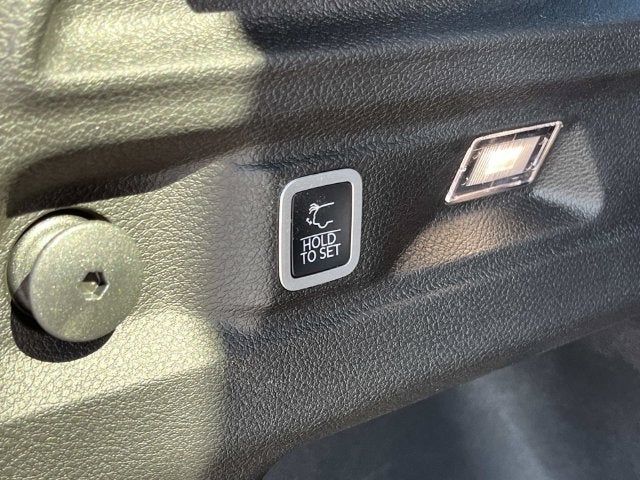 2027 Jeep Grand Cherokee L Laredo Altitude