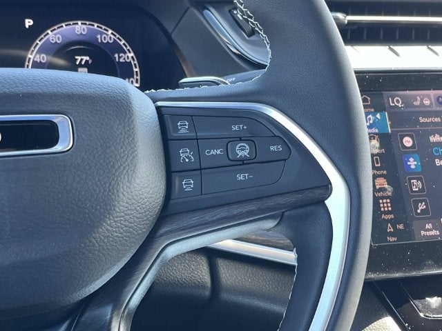 2027 Jeep Grand Cherokee L Laredo Altitude