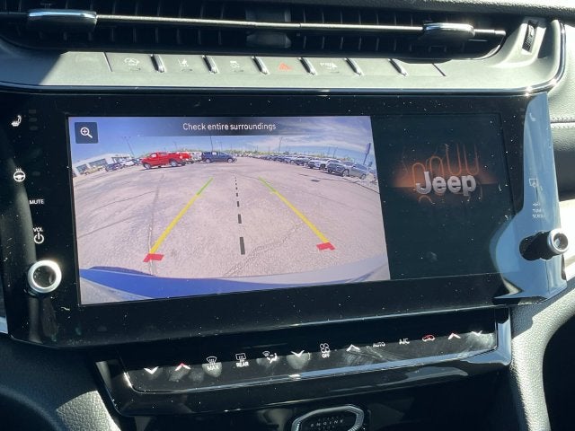 2027 Jeep Grand Cherokee L Laredo Altitude