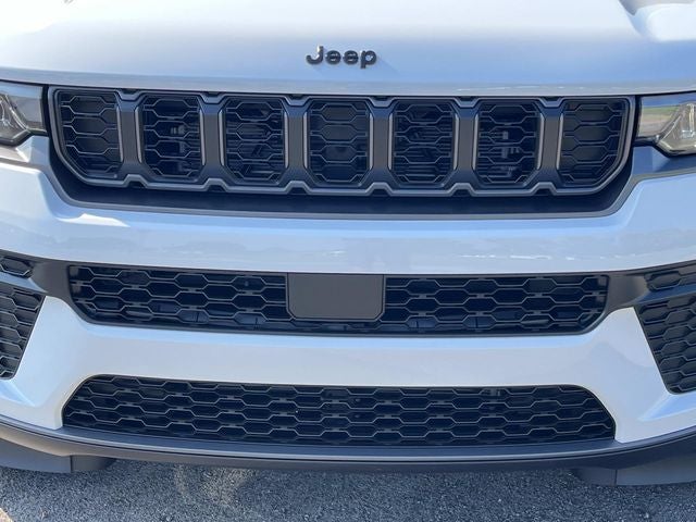 2026 Jeep Grand Cherokee L Laredo Altitude
