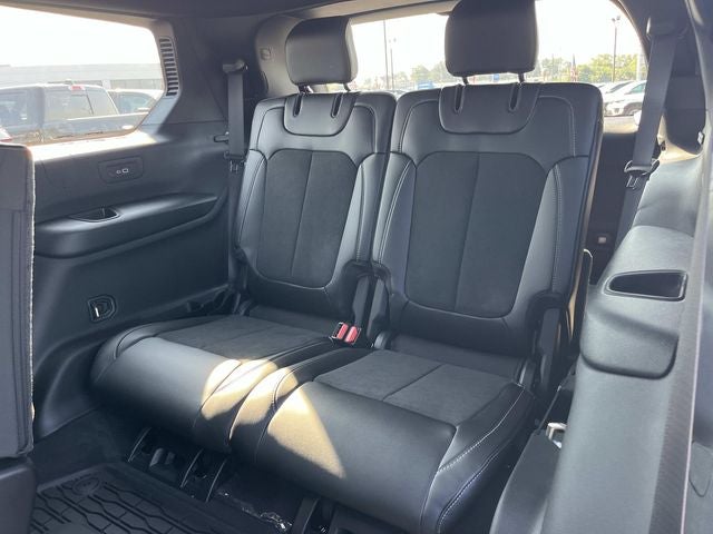 2026 Jeep Grand Cherokee L Laredo Altitude