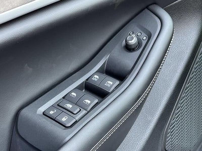 2026 Jeep Grand Cherokee L Laredo Altitude