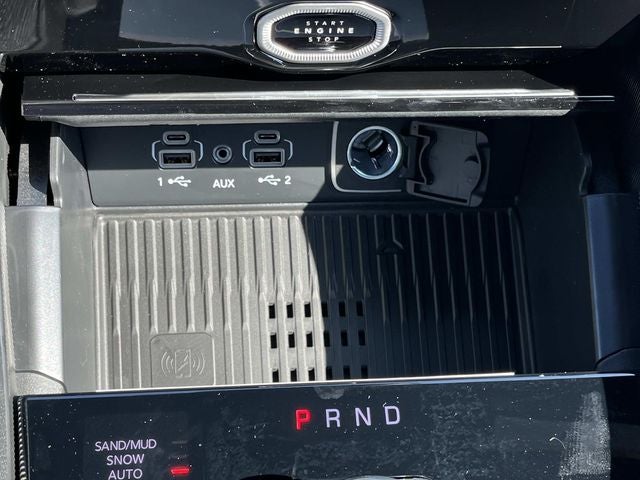 2026 Jeep Grand Cherokee L Laredo Altitude