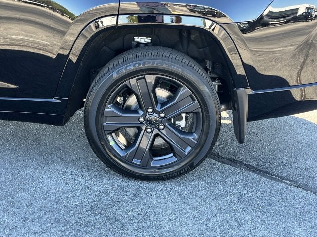 2027 Jeep Grand Cherokee L Limited Reserve