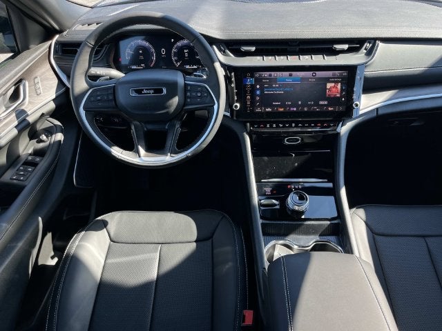 2027 Jeep Grand Cherokee L Limited Reserve