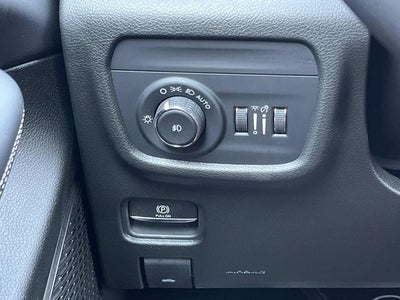2027 Jeep Grand Cherokee L Limited