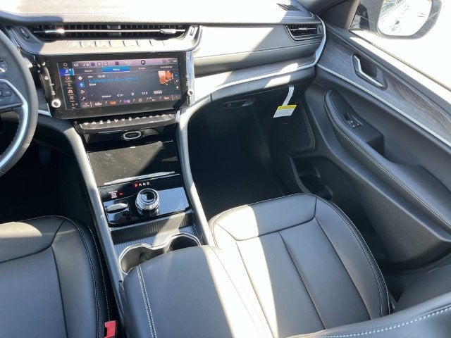2027 Jeep Grand Cherokee L Limited