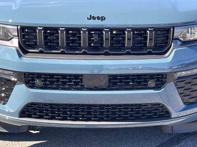 2027 Jeep Grand Cherokee L Limited Reserve