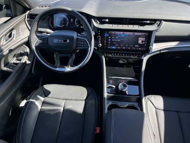 2027 Jeep Grand Cherokee L Limited Reserve