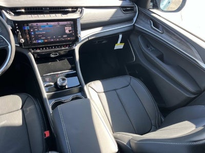 2027 Jeep Grand Cherokee L Limited Reserve