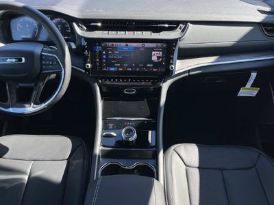 2027 Jeep Grand Cherokee L Limited Reserve