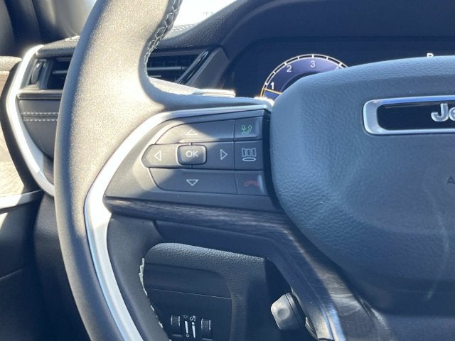 2027 Jeep Grand Cherokee L Limited Reserve