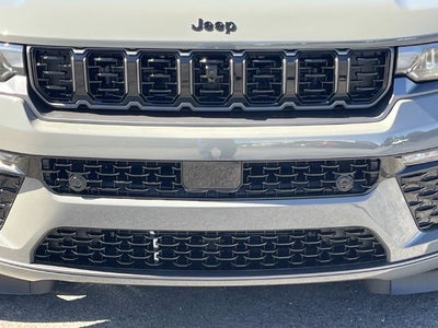2027 Jeep Grand Cherokee L Limited Reserve
