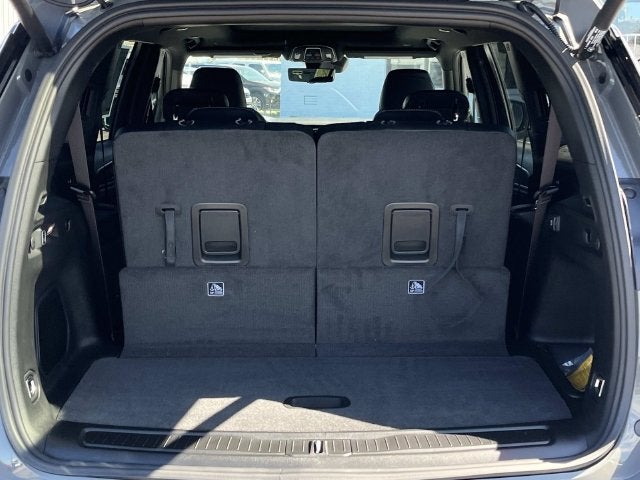 2027 Jeep Grand Cherokee L Limited Reserve