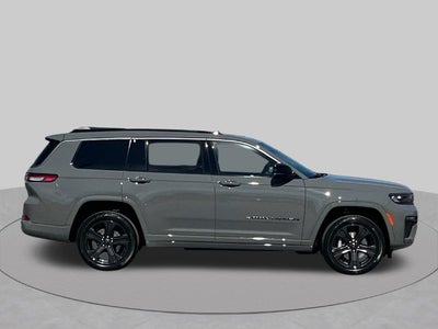 2027 Jeep Grand Cherokee L Limited Reserve