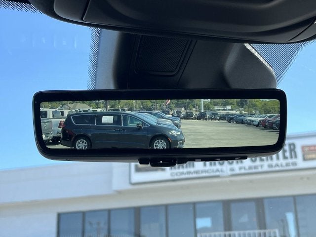 2027 Jeep Grand Cherokee L Limited Reserve
