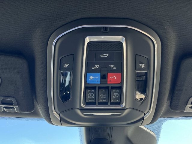 2027 Jeep Grand Cherokee L Limited Reserve
