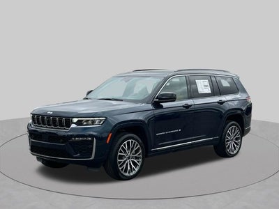 2027 Jeep Grand Cherokee L Summit